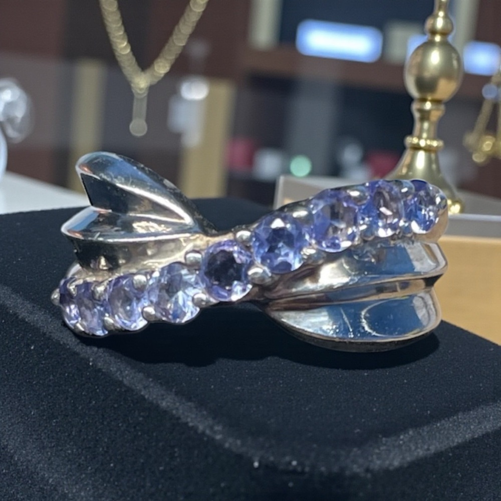Sterling Silver 925 Amethyst Channel -Crown Hallmark (Likely Thailand)